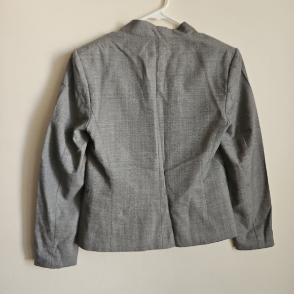 Theory Gray Lanai Blazer Work Career 4 read* - Picture 4 of 6